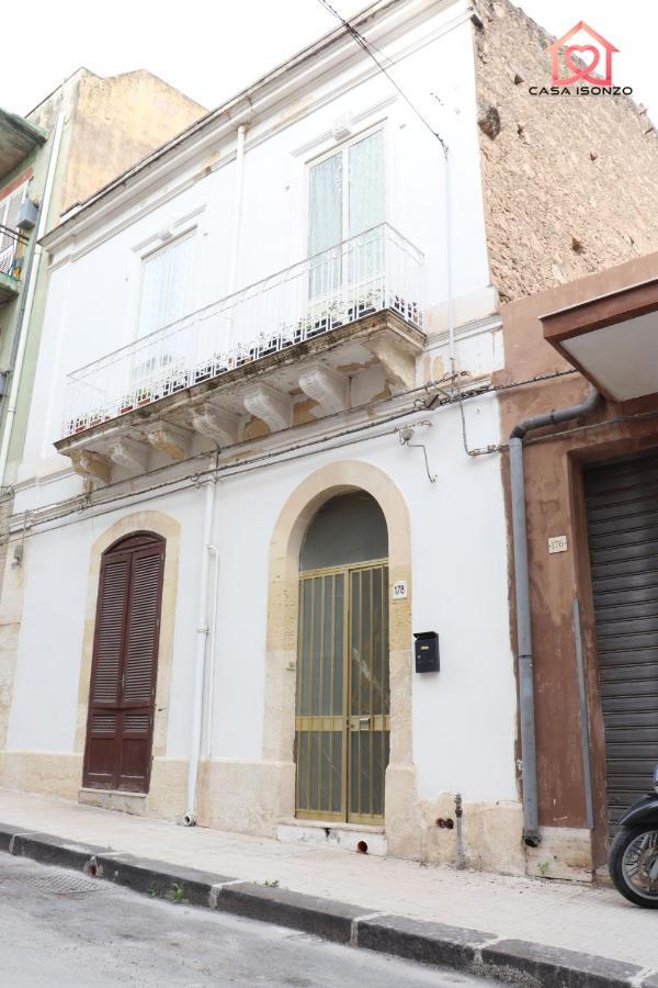 شقة سيراكوزا  في Casa Isonzo المظهر الخارجي الصورة